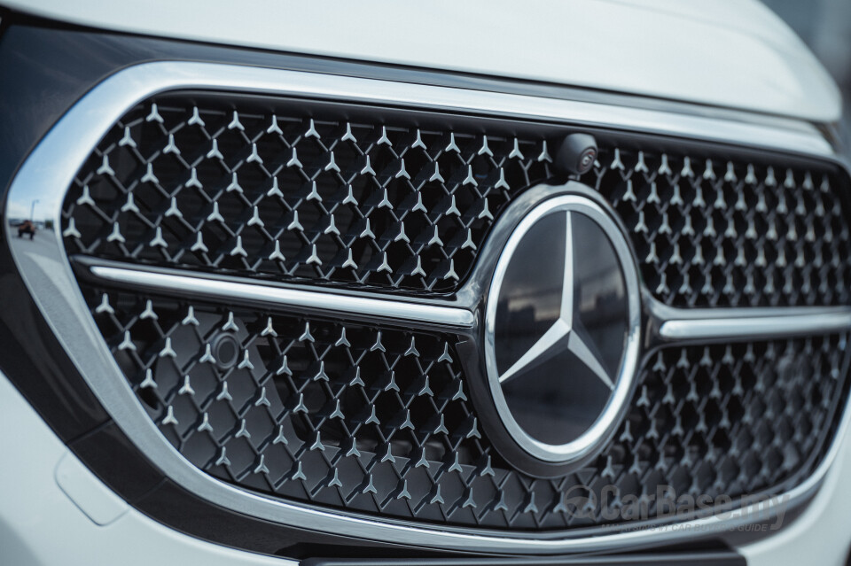 Mercedes-Benz E-Class W214 (2024) Exterior