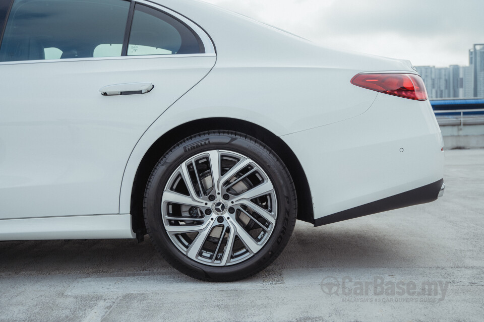 Mercedes-Benz E-Class W214 (2024) Exterior