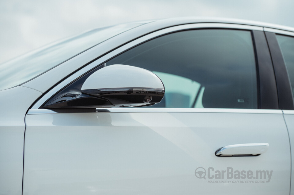 Mercedes-Benz E-Class W214 (2024) Exterior