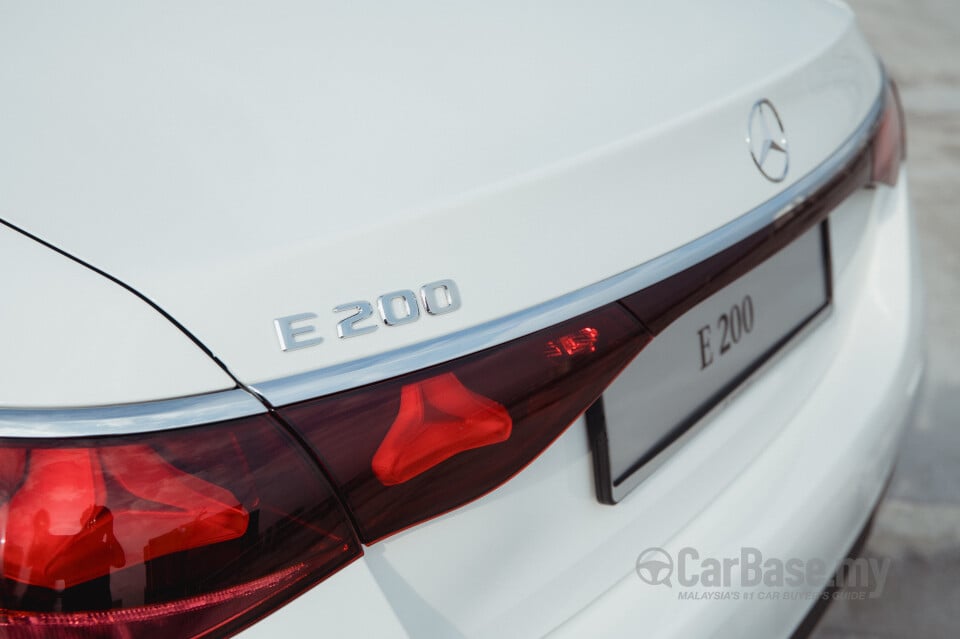 Mercedes-Benz E-Class W214 (2024) Exterior
