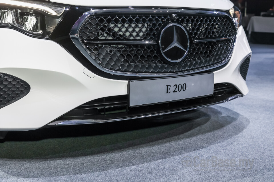 Mercedes-Benz E-Class W214 (2024) Exterior