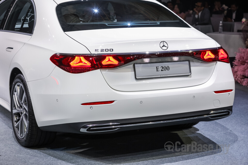 Mercedes-Benz E-Class W214 (2024) Exterior