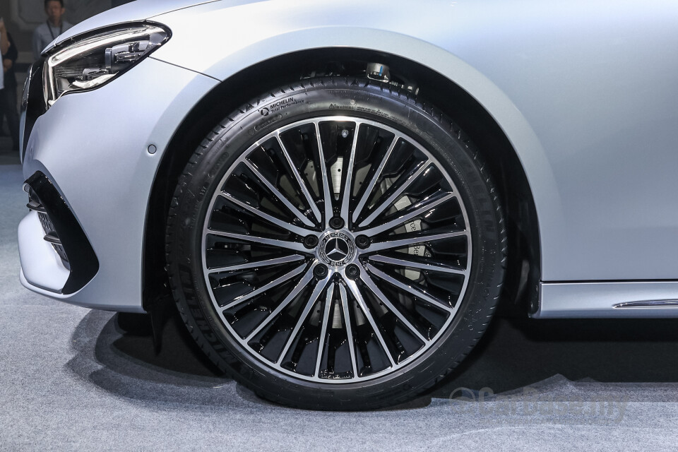 Mercedes-Benz E-Class W214 (2024) Exterior