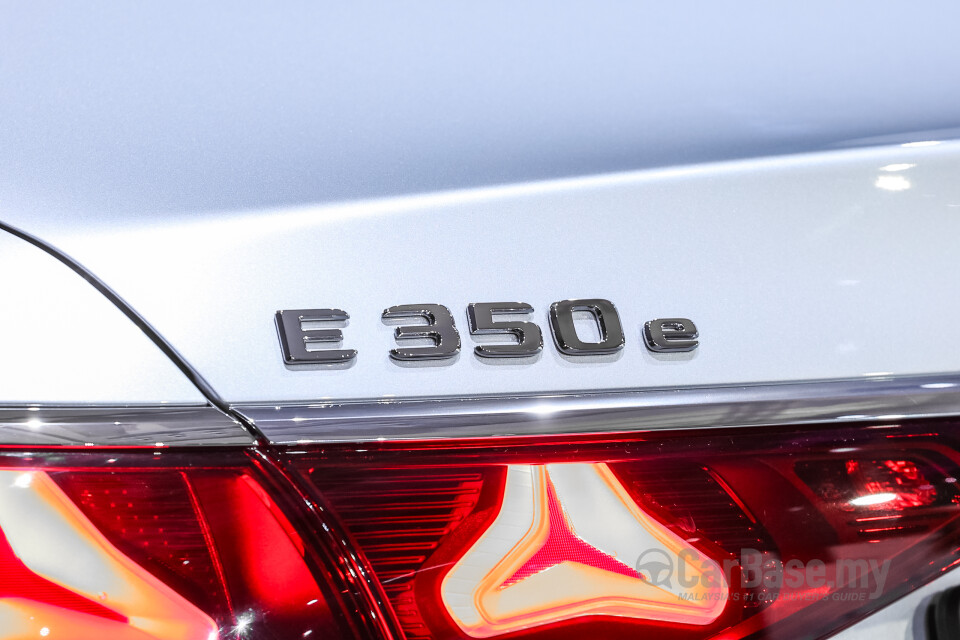 Mercedes-Benz E-Class W214 (2024) Exterior