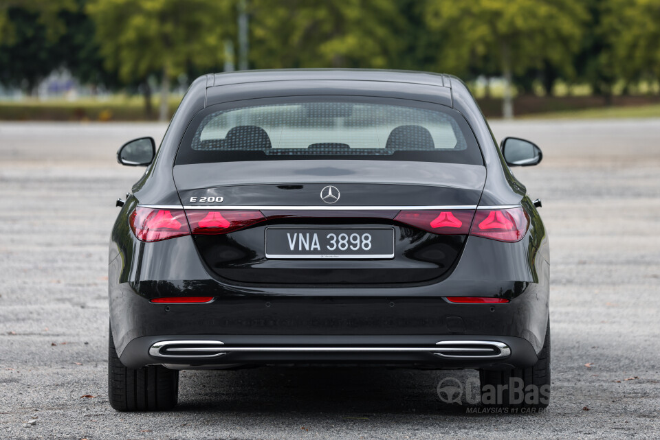 Mercedes-Benz E-Class W214 (2024) Exterior