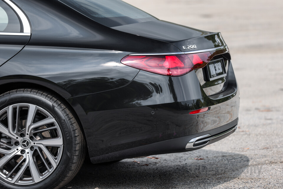 Mercedes-Benz E-Class W214 (2024) Exterior