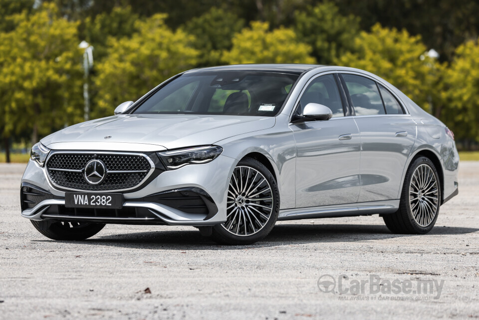 Mercedes-Benz E-Class W214 (2024) Exterior