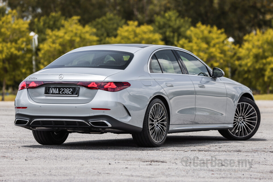 Mercedes-Benz E-Class W214 (2024) Exterior
