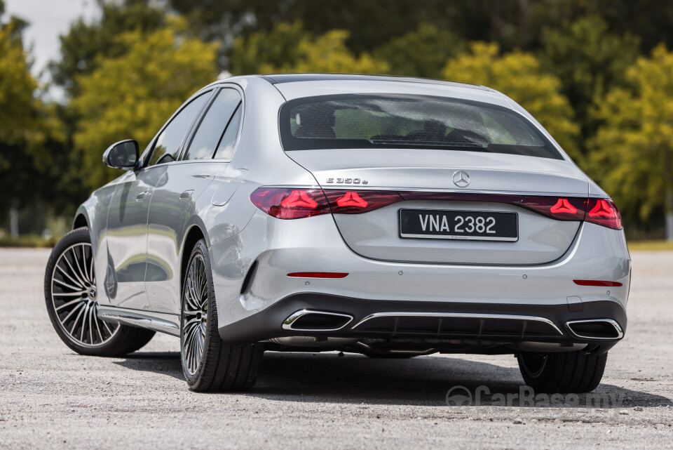 Mercedes-Benz E-Class W214 (2024) Exterior