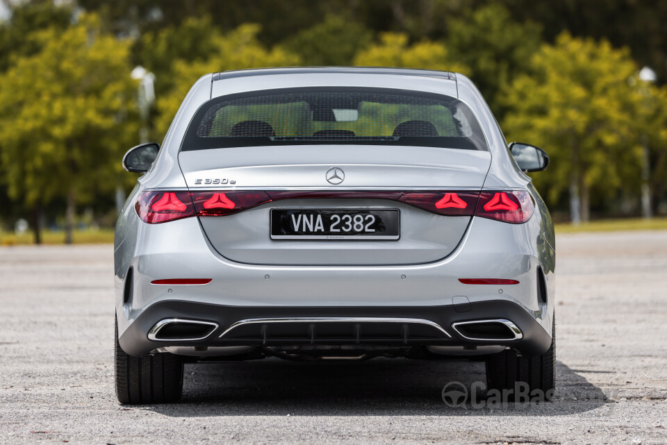 Mercedes-Benz E-Class W214 (2024) Exterior
