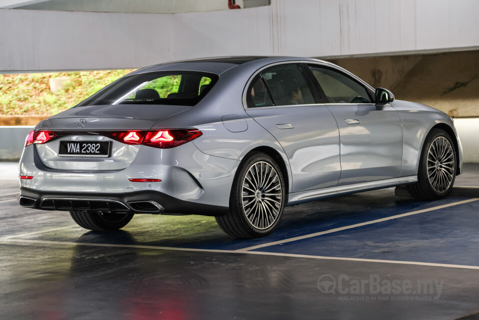 Mercedes-Benz E-Class W214 (2024) Exterior
