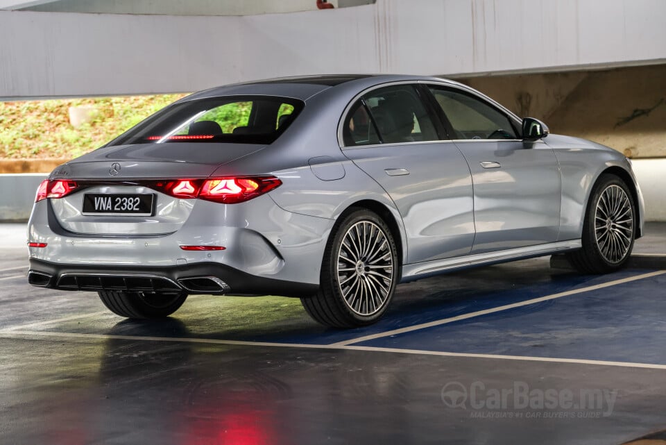 Mercedes-Benz E-Class W214 (2024) Exterior