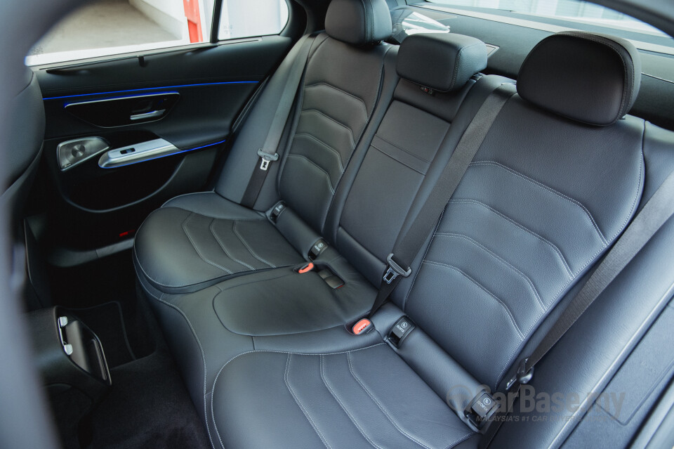 Mercedes-Benz E-Class W214 (2024) Interior