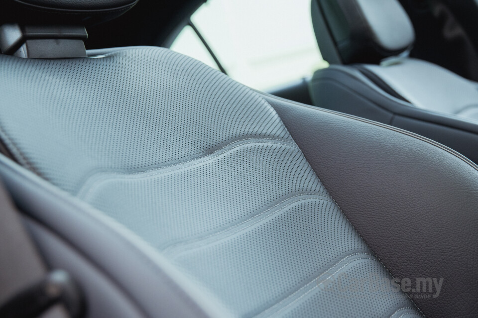 Mercedes-Benz E-Class W214 (2024) Interior