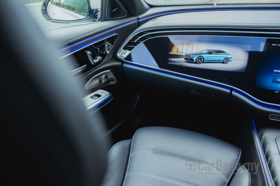 Mercedes-Benz E-Class W214 (2024) Interior