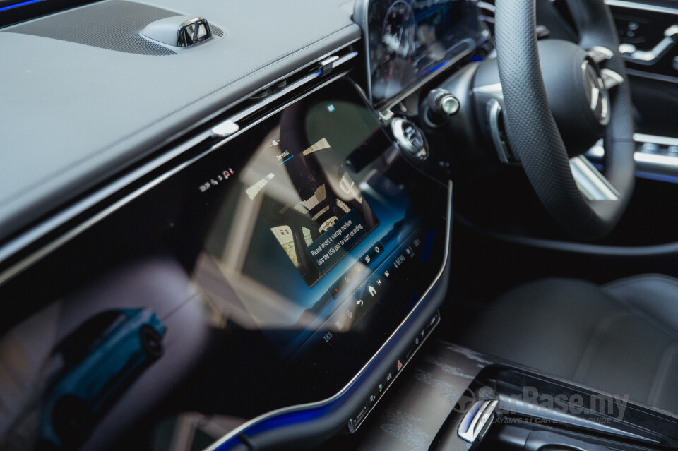Mercedes-Benz E-Class W214 (2024) Interior