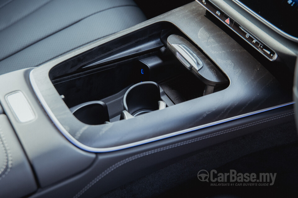 Mercedes-Benz E-Class W214 (2024) Interior