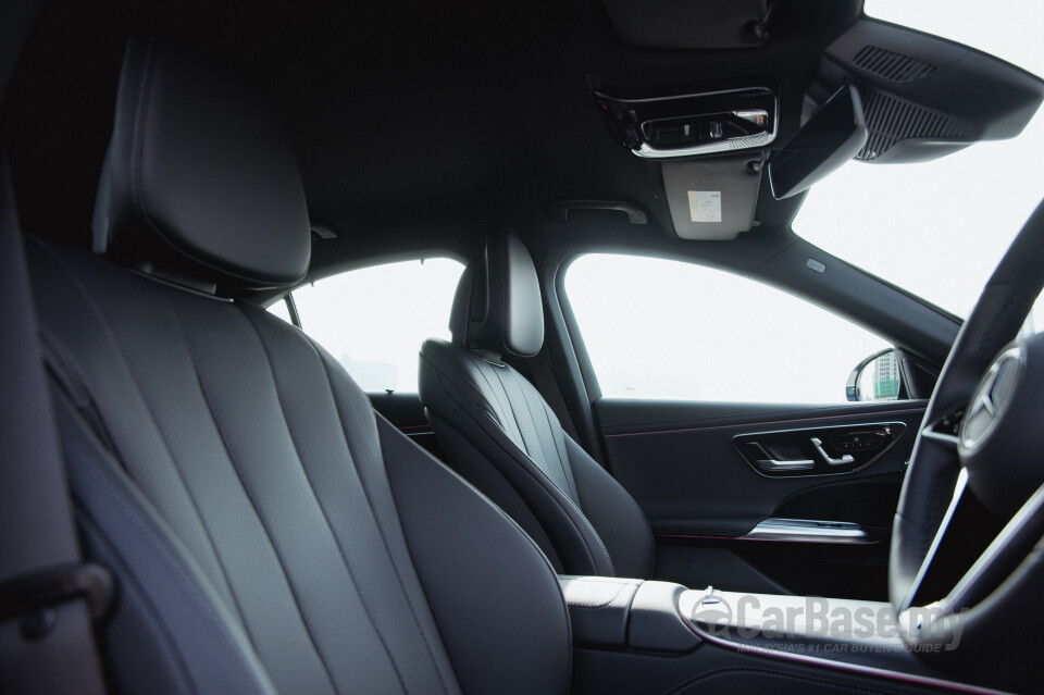 Mercedes-Benz E-Class W214 (2024) Interior