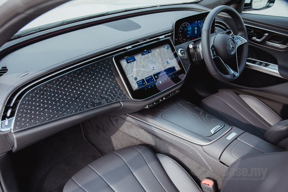 Mercedes-Benz E-Class W214 (2024) Interior