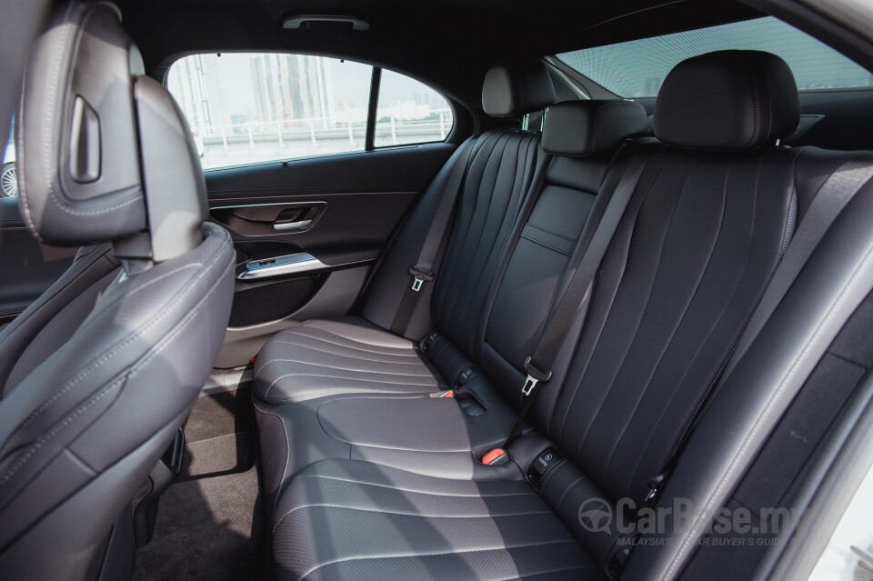 Mercedes-Benz E-Class W214 (2024) Interior