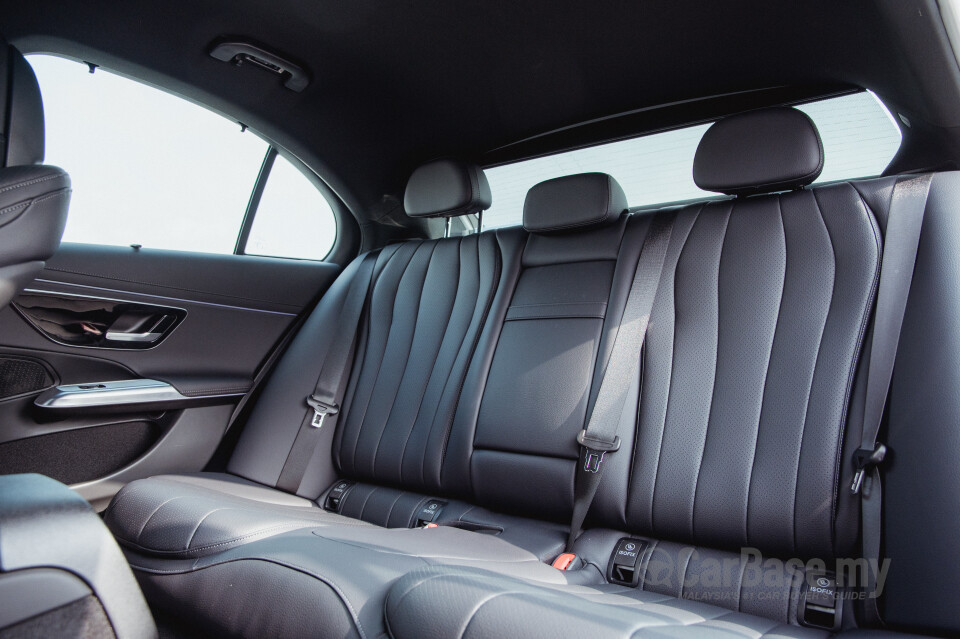 Mercedes-Benz E-Class W214 (2024) Interior