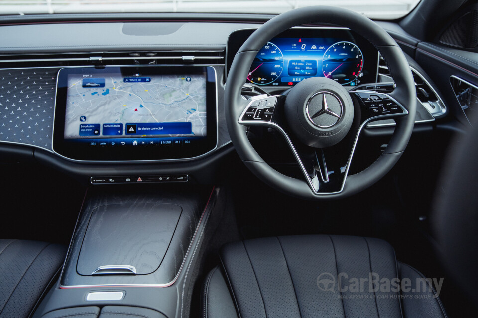 Mercedes-Benz E-Class W214 (2024) Interior