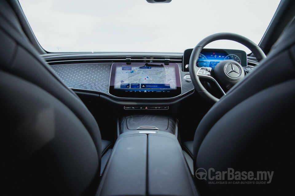 Mercedes-Benz E-Class W214 (2024) Interior