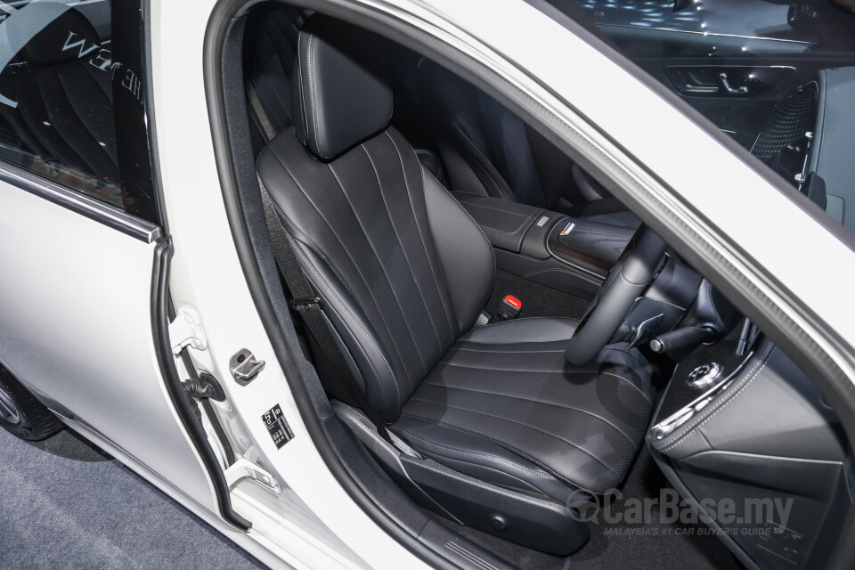 Mercedes-Benz E-Class W214 (2024) Interior