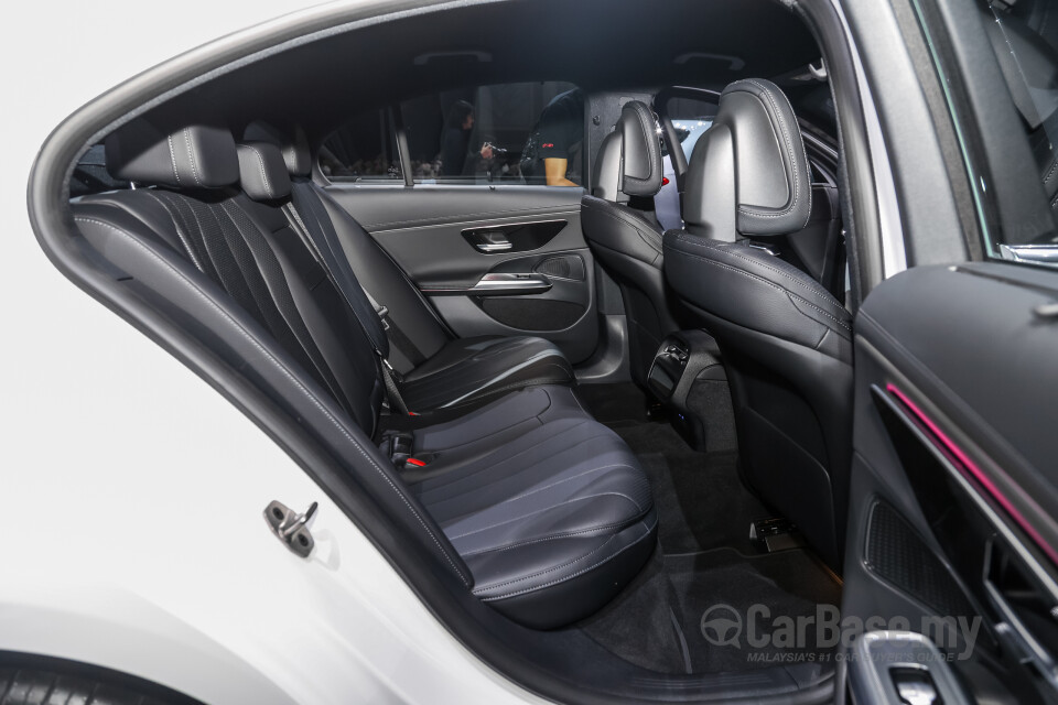 Mercedes-Benz E-Class W214 (2024) Interior