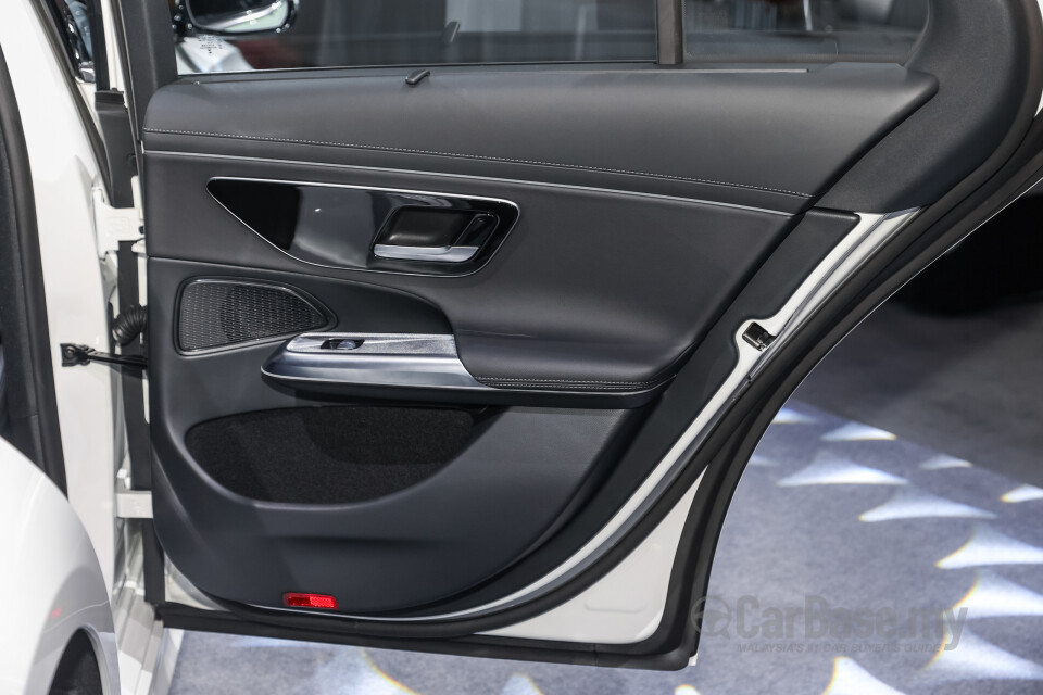 Mercedes-Benz E-Class W214 (2024) Interior