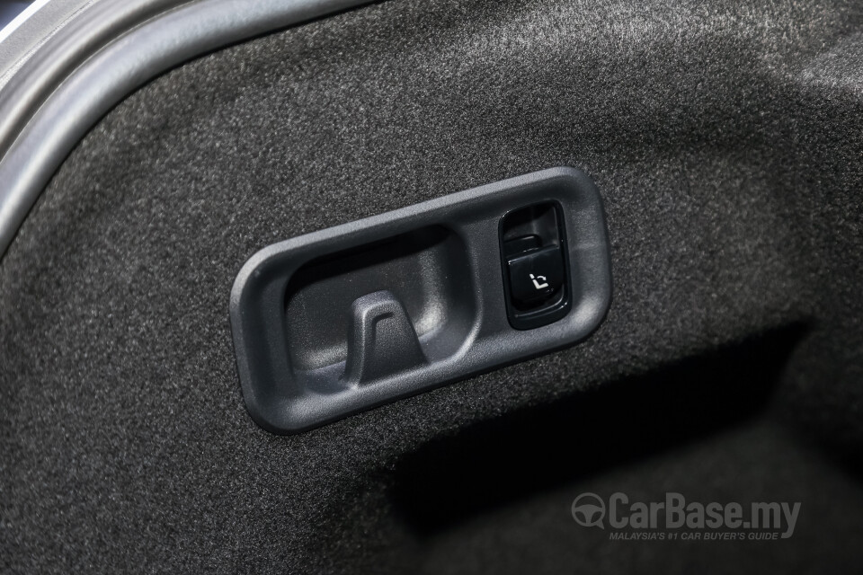 Mercedes-Benz E-Class W214 (2024) Interior