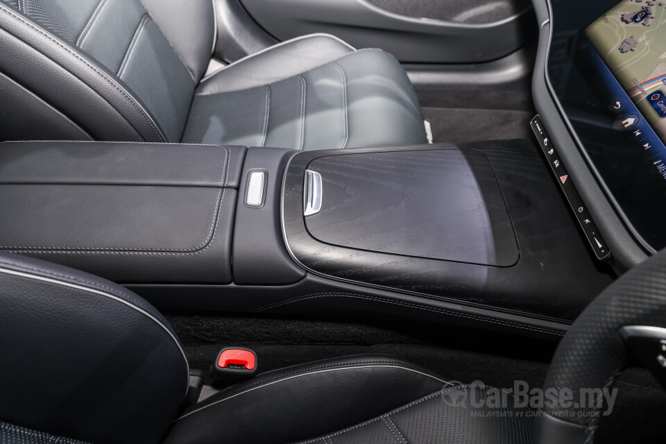 Mercedes-Benz E-Class W214 (2024) Interior