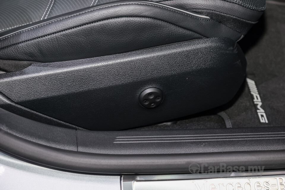 Mercedes-Benz E-Class W214 (2024) Interior