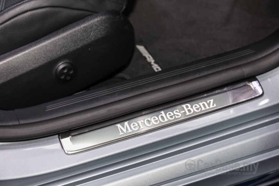 Mercedes-Benz E-Class W214 (2024) Interior