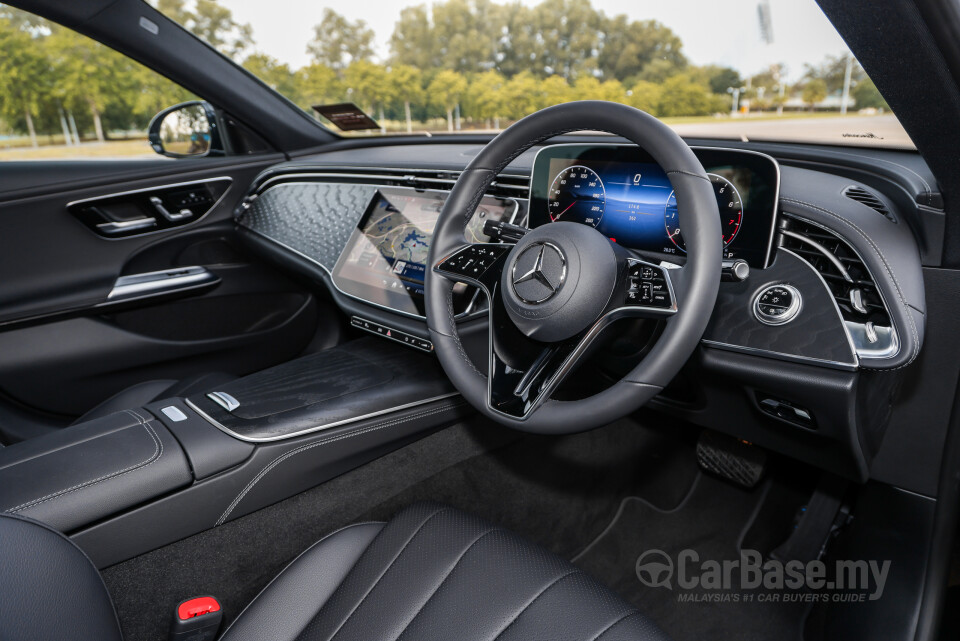 Mercedes-Benz E-Class W214 (2024) Interior