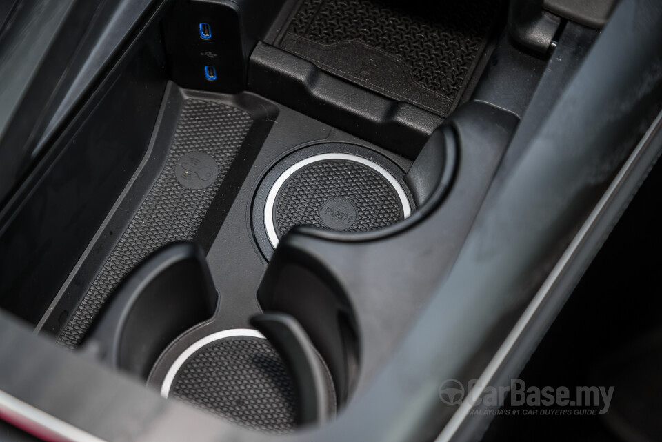 Mercedes-Benz E-Class W214 (2024) Interior