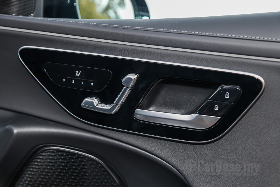 Mercedes-Benz E-Class W214 (2024) Interior