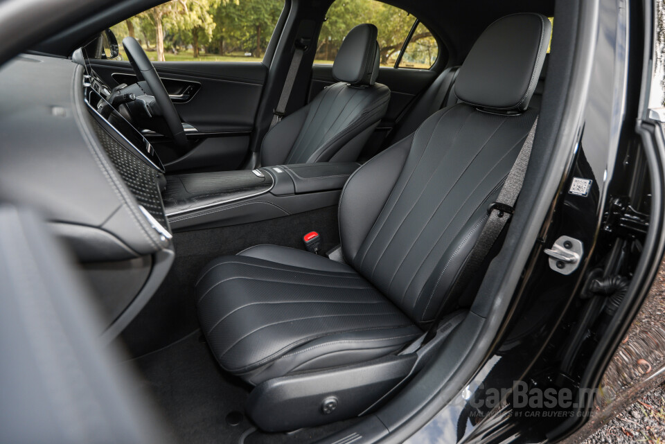 Mercedes-Benz E-Class W214 (2024) Interior