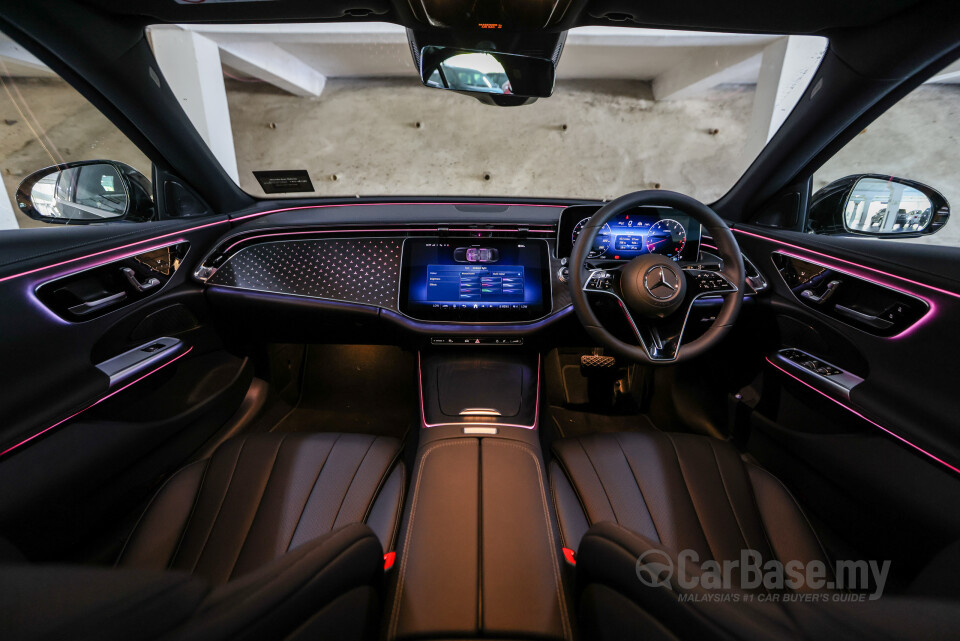 Mercedes-Benz E-Class W214 (2024) Interior