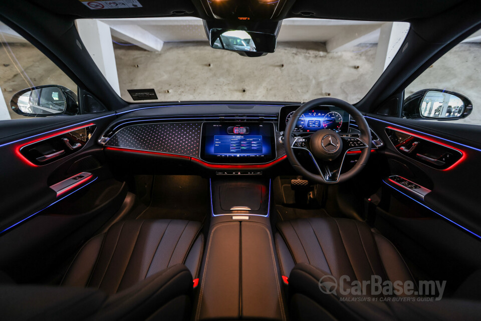 Mercedes-Benz E-Class W214 (2024) Interior