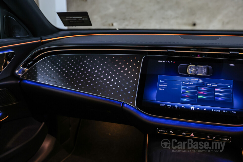 Mercedes-Benz E-Class W214 (2024) Interior