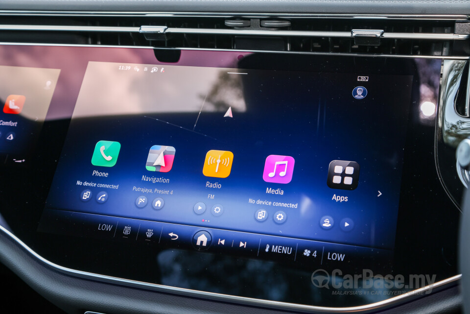 Mercedes-Benz E-Class W214 (2024) Interior