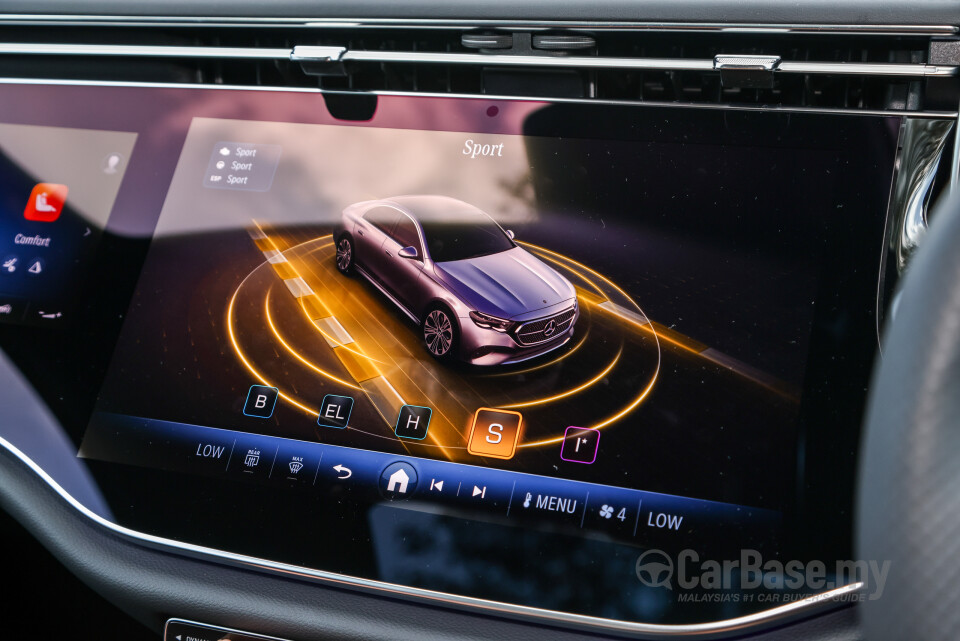 Mercedes-Benz E-Class W214 (2024) Interior