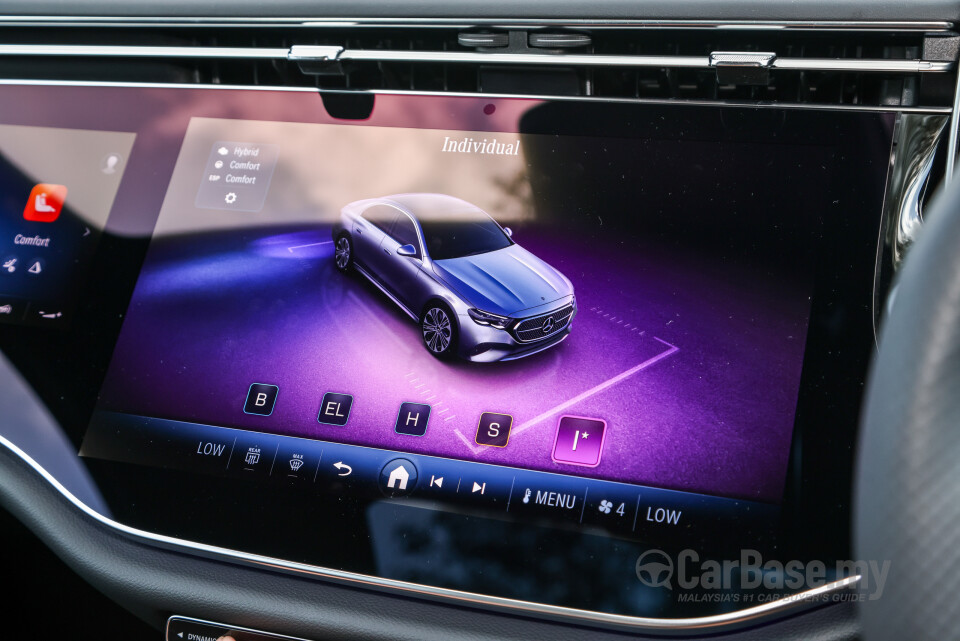 Mercedes-Benz E-Class W214 (2024) Interior