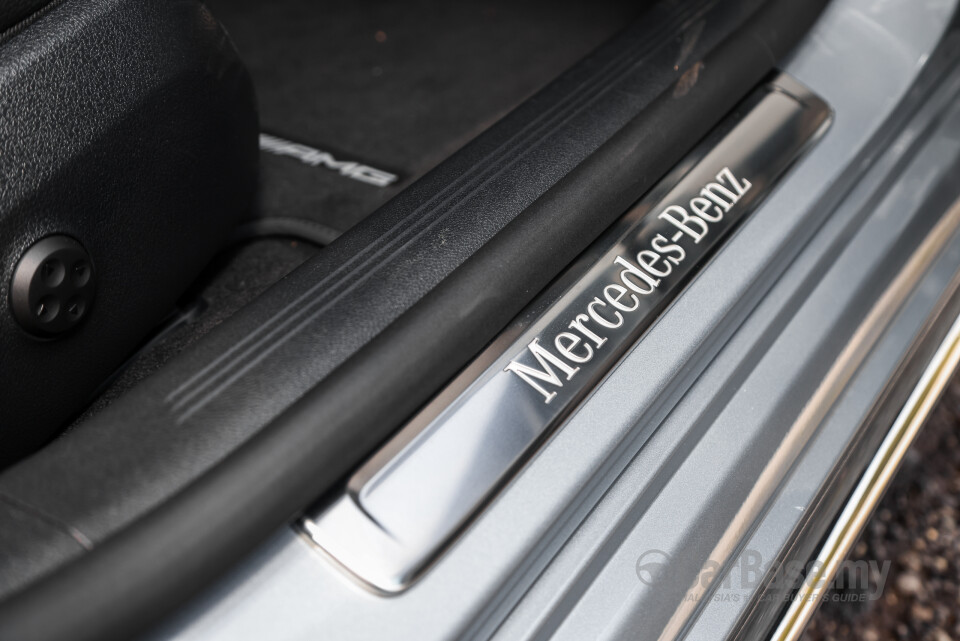 Mercedes-Benz E-Class W214 (2024) Interior