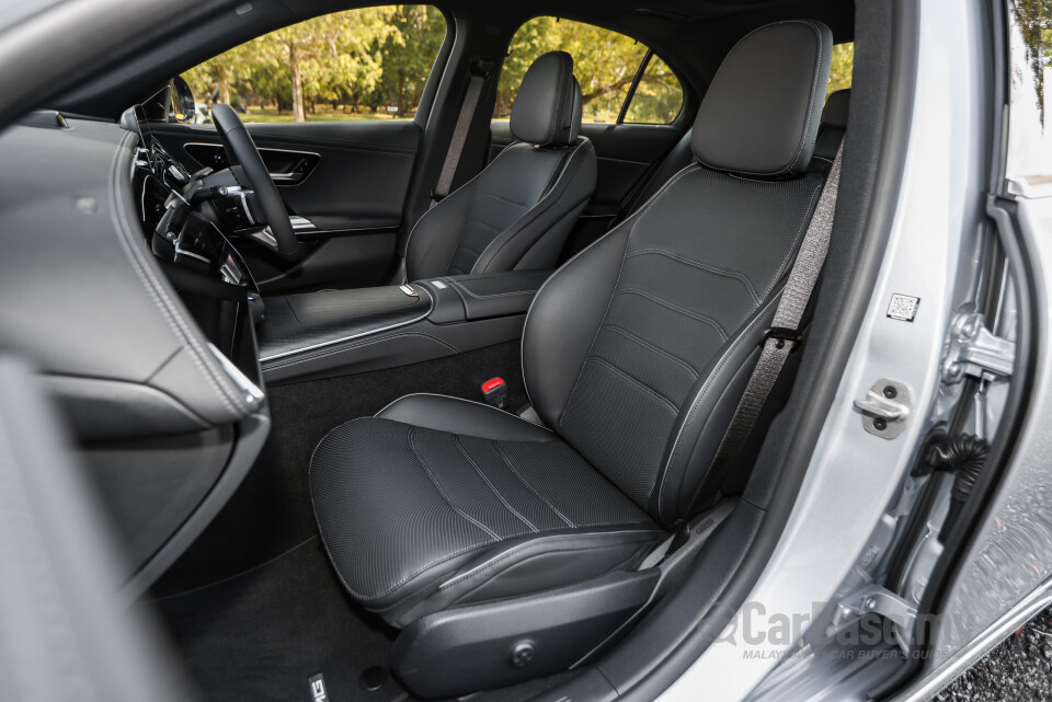 Mercedes-Benz E-Class W214 (2024) Interior