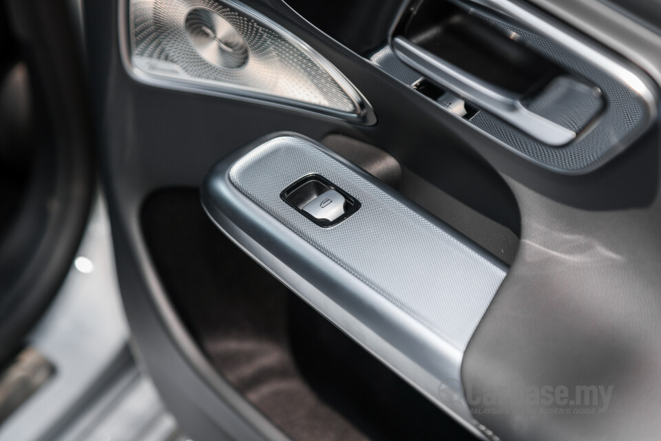 Mercedes-Benz E-Class W214 (2024) Interior