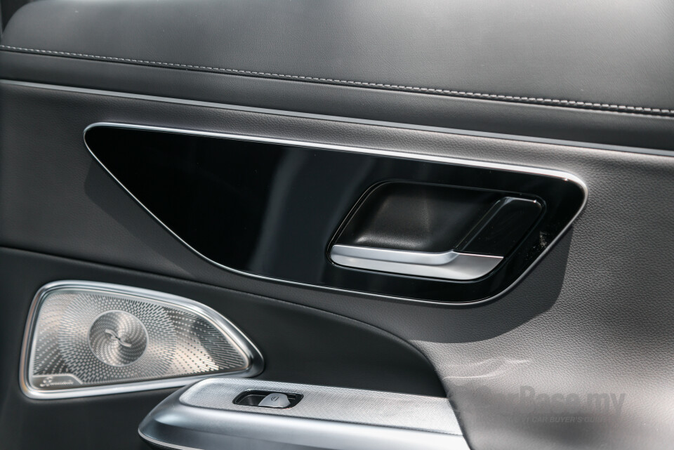 Mercedes-Benz E-Class W214 (2024) Interior