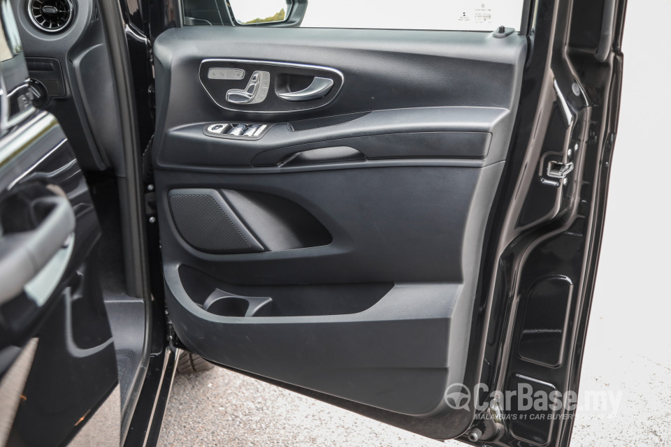 Mercedes-Benz Vito Tourer W447 Facelift (2021) Interior