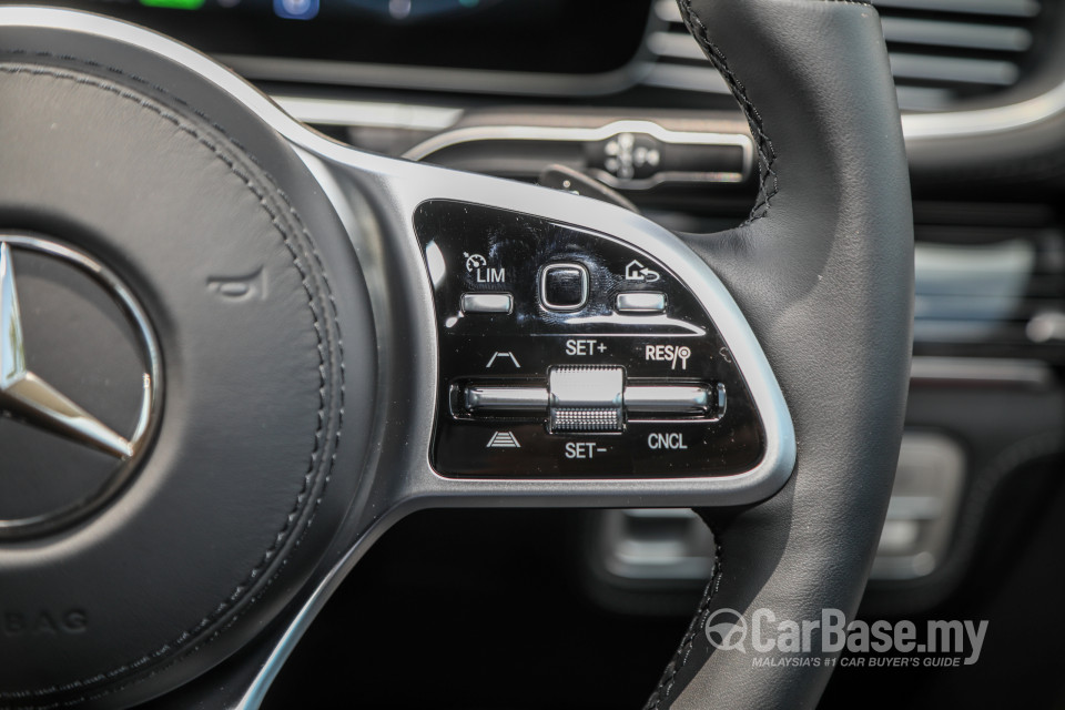 Mercedes-Benz Maybach GLS X167 (2022) Interior
